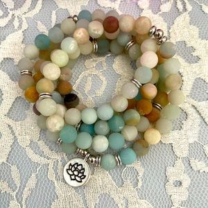 Unisex Lotus Charm Turquoise Yoga Mala Bracelet
